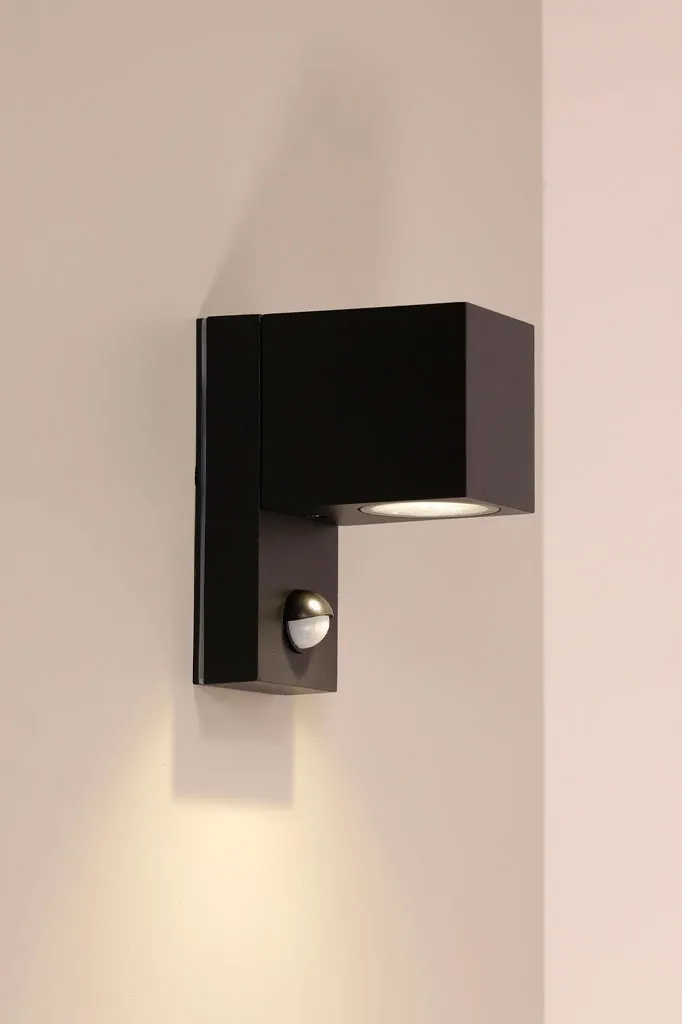 Brookfield Outdoor Wall Light - Sensor
